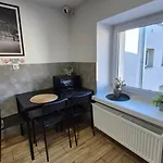 Complex Rewolucji 27 Łódź