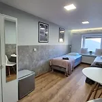 Complex Rewolucji 27 Łódź