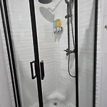 Complex Rewolucji 27 Rum i privatbostad