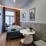 Rum i privatbostad Complex Rewolucji 27 Łódź