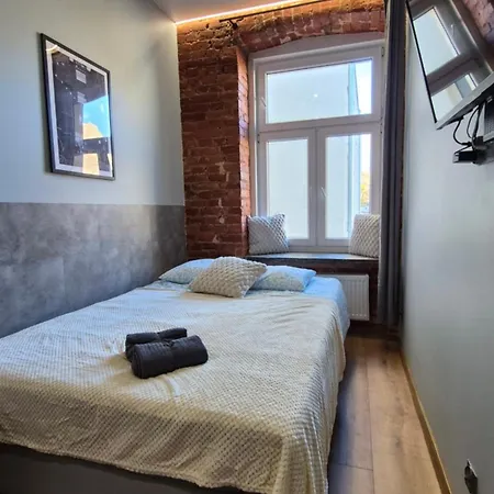 Complex Rewolucji 27 Ubytování v soukromí Lodž