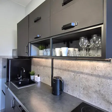 Complex Rewolucji 27 Łódź