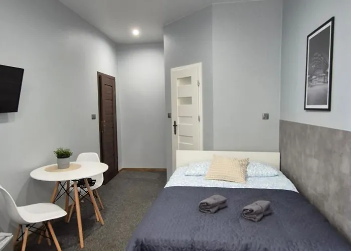 Privat bolig Complex Rewolucji 27 *