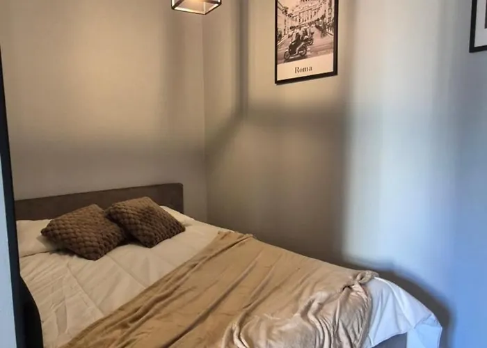 Complex Rewolucji 27