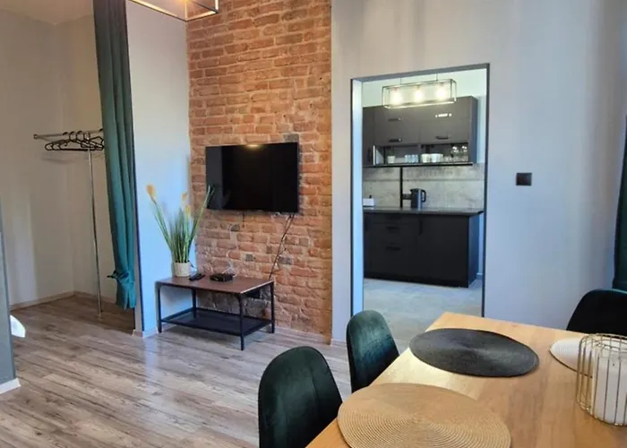 Complex Rewolucji 27