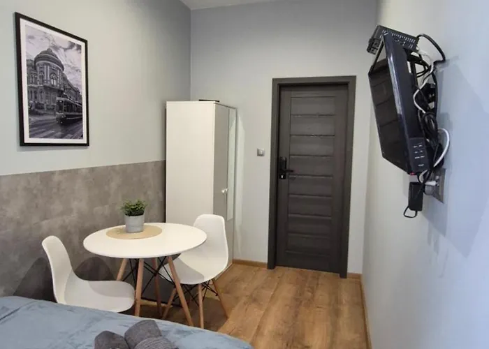 Privat bolig Complex Rewolucji 27 *