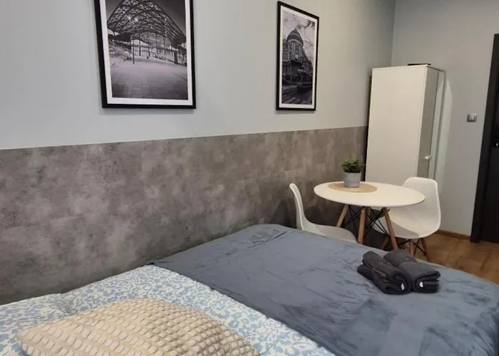 Complex Rewolucji 27 Łódź