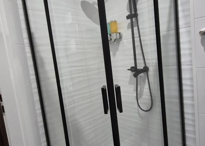 Complex Rewolucji 27 * Łódź